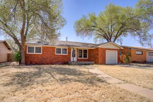 Photo - Beautiful Home in Central Lubbock