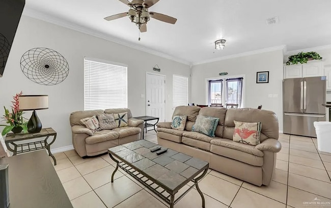 Photo - 102 E Gardenia St Unit 8