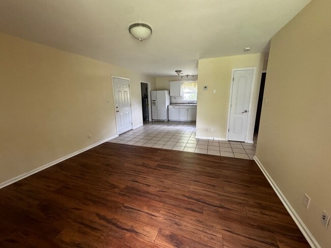 Photo - 2115 Cameo Dr Unidad 2115 Camero Drive,  1