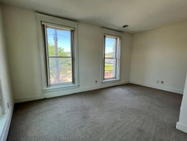 1 Bedroom + Office Space in Emmaus - 1 Bedroom + Office Space in Emmaus Apartment Unit 201 WHITE 21