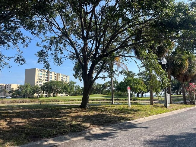 Building Photo - 2616 Cove Cay Dr Unit 701 Rental