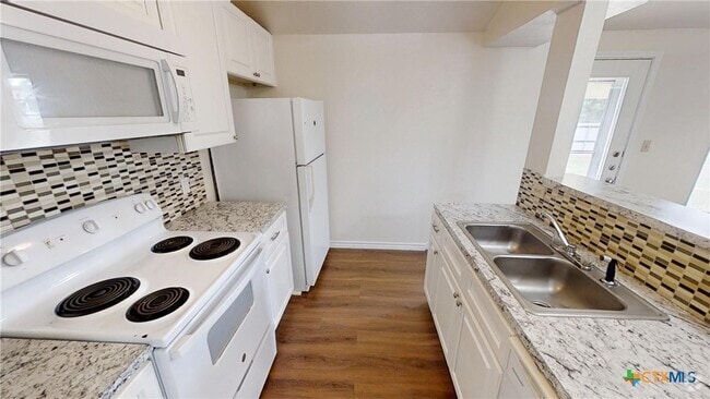 Building Photo - 3032 Carroll Dr Rental