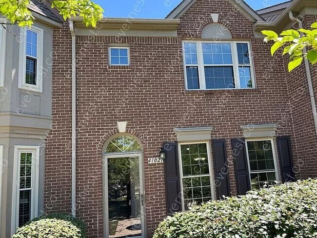 Photo - 2 Bedroom Condo with loft and basement in ...