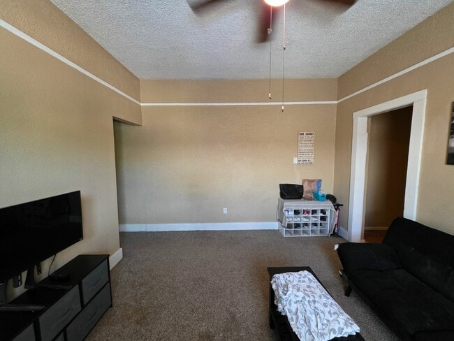 Photo - 583 S 2nd Ave