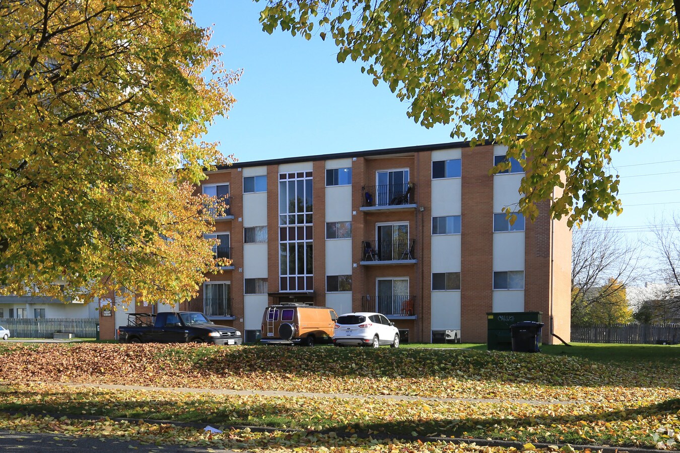 Photo - 27 Balfour Cres