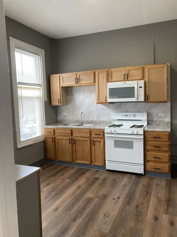 Photo - 2258 W 21st Pl