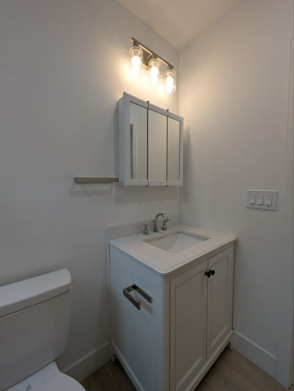 Photo - 835 N 63rd St Unidad 1