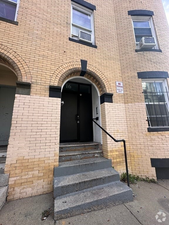 Building Photo - 16 Norwell St Unit 3 Rental