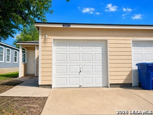 Building Photo - 15415 Kamary Ln