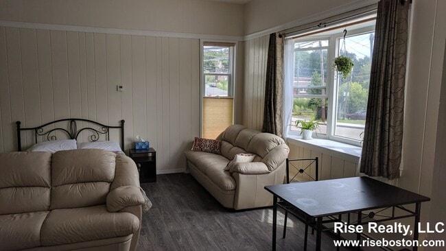 Photo - 11 Nichols Ave