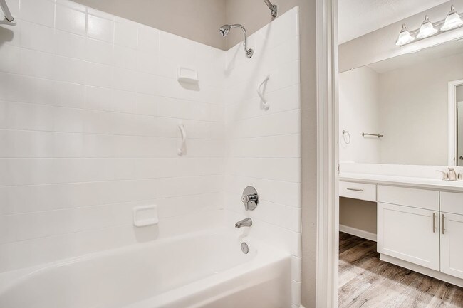 Stonebridge at Twin Peaks | Longmont, Co. Apartments