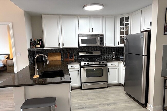 Photo - 4315 Park Ave