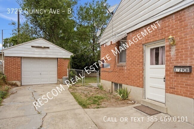 Photo - 3729 Quincy Ave Unit B