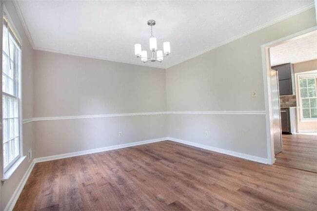 Photo - 380 Benjamin Cir