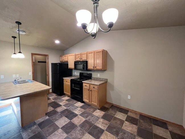 Photo - 3600 W 93rd St