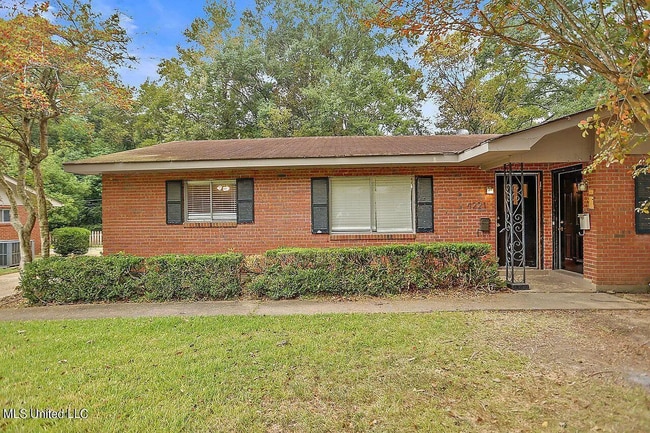 Building Photo - 4221/4223 Hawthorne Court Unit 4223