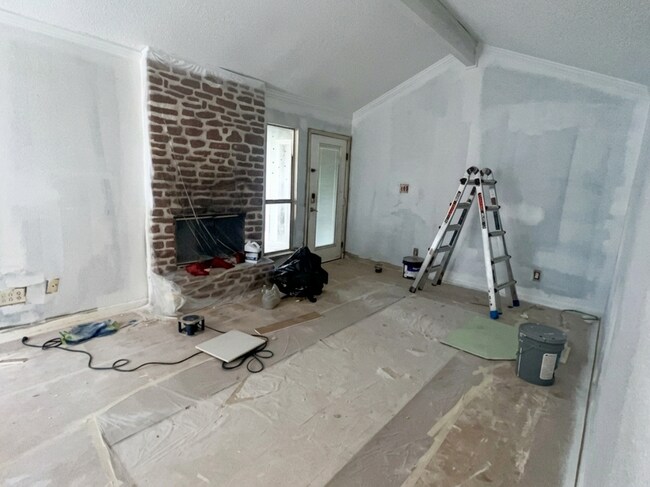 Photo - 9515 Aberdeen Way Unit #B