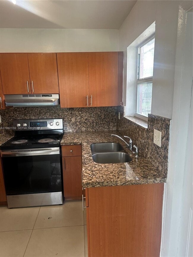 Photo - 16800 NE 4th Ct Unit 0