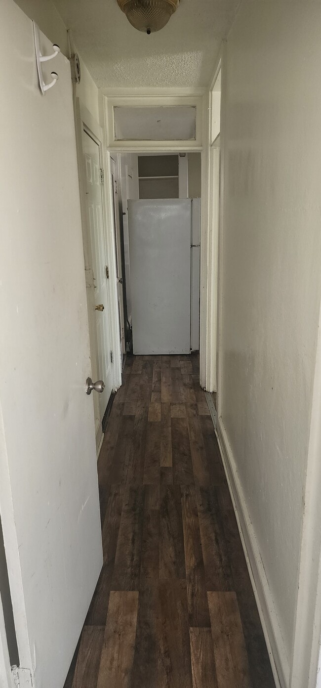 417 Earl St Unit 3