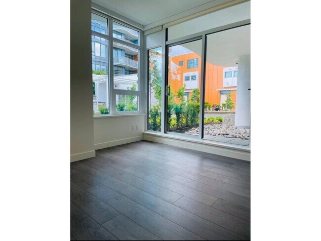 13318-13104 104 Ave