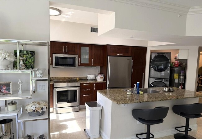 Photo - 20000 E Country Club Dr