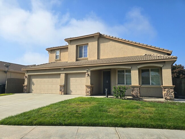 Photo - Big beautiful Home for rent in Visalia, Ca