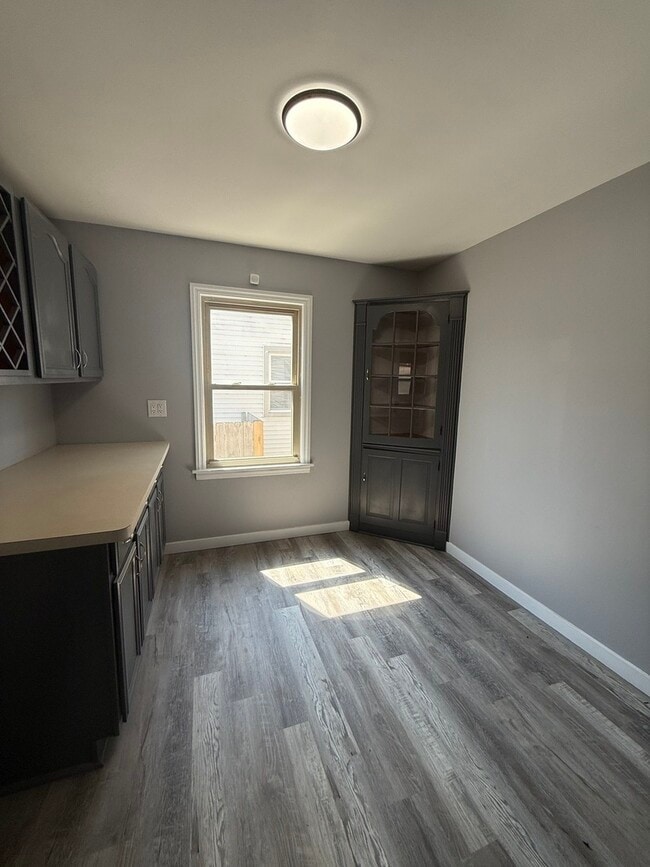 Photo - 18343 Oakwood Ave