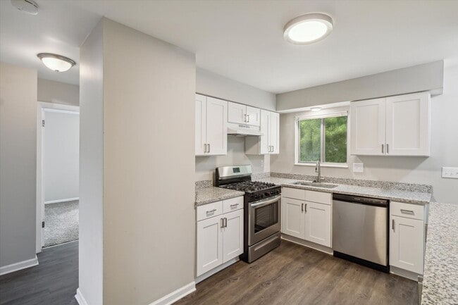 Photo - Pine Run Apts, LLC
