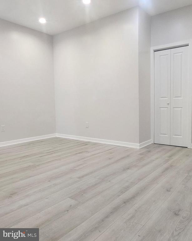 Photo - 2230 Christian St