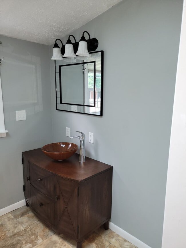 Photo - 3915 S Orchard Ct