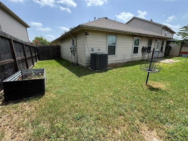 Photo - 15807 Kings Cypress Ln