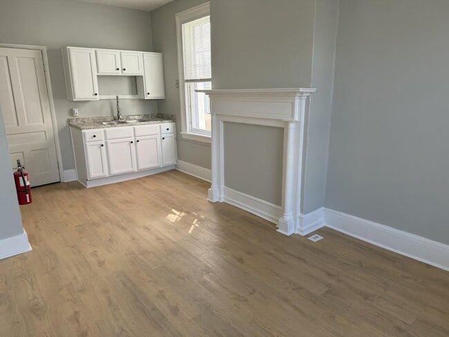 Photo - 228 Chambersburg St