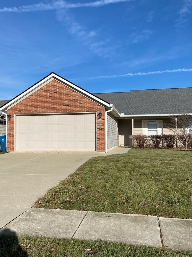 Building Photo - 3330 Hopkins Dr Rental