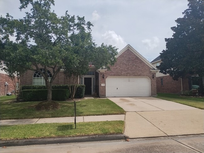 Building Photo - 11111 Sprucedale Ct Rental
