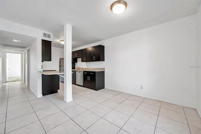 Photo - 107 Sea Horse Dr SE Unit A