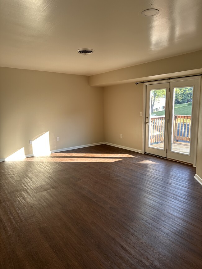 Lantern Ridge Apartments