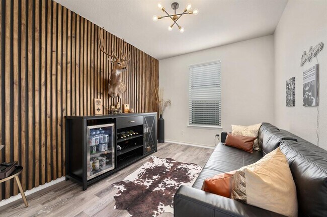 Photo - 13820 James Garfield St