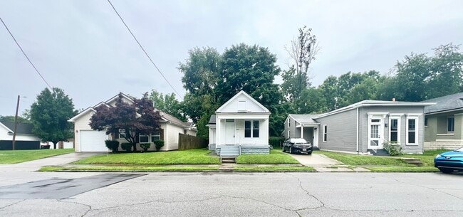 Photo - 3420 W Jefferson St
