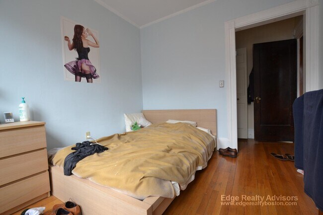 Photo - 21 Park Vale Ave Unit 7