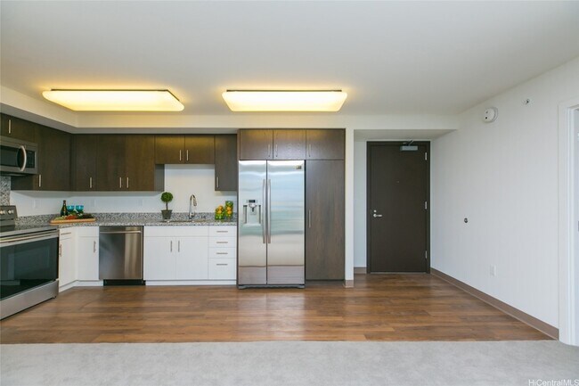 988 Halekauwila St