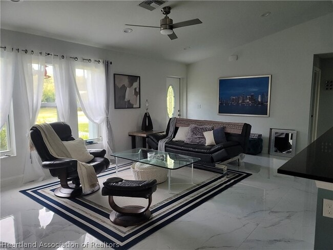 Photo - 3063 Morning Glory Dr