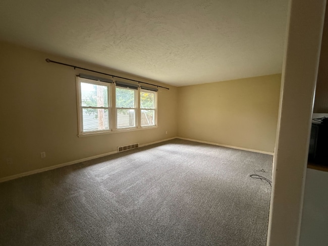 Photo - 221 S Thomas St