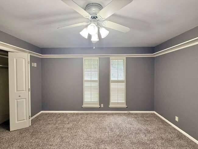 Photo - Available Now! Spacious 4 Bed/3 Bath Home in Tyler! Hot Tub!