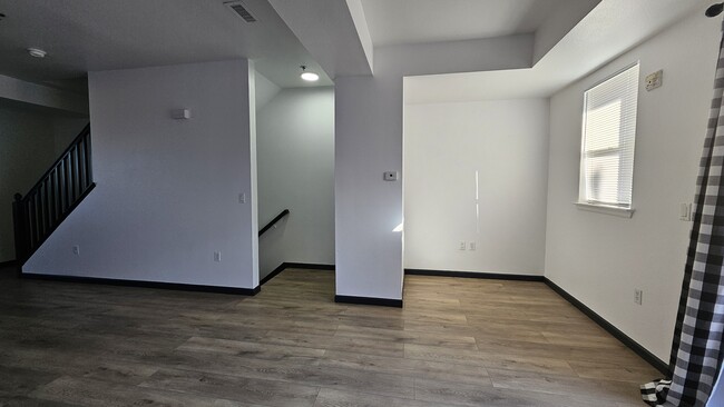 Photo - 14891 E Centrepoint Dr