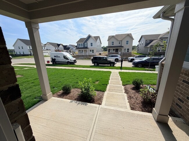 Photo - 436 Eisenhower St
