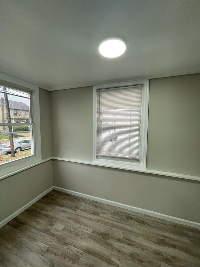 Photo - 602 W Curtis St