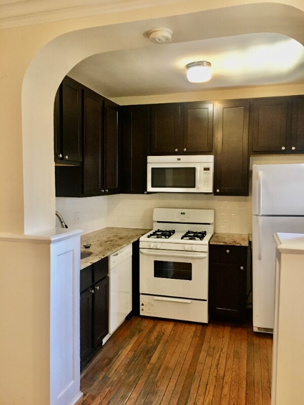 Photo - 2351 N Kenneth Ave