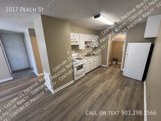 Photo - 1017 Peach St