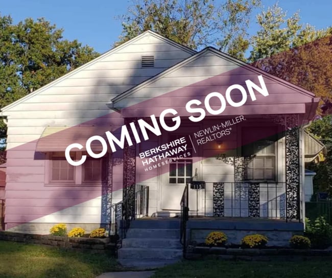 Building Photo - Newly Renovated 2 bed 1 bath Cottage Close... Rental