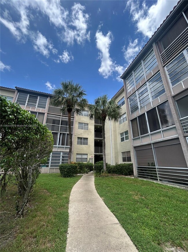 Photo - 1800 SW 81st Ave Unit 1309